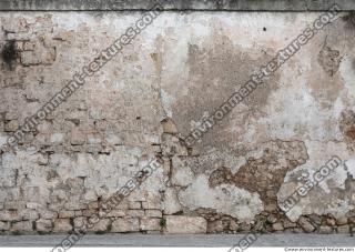 wall plaster damaged 0002